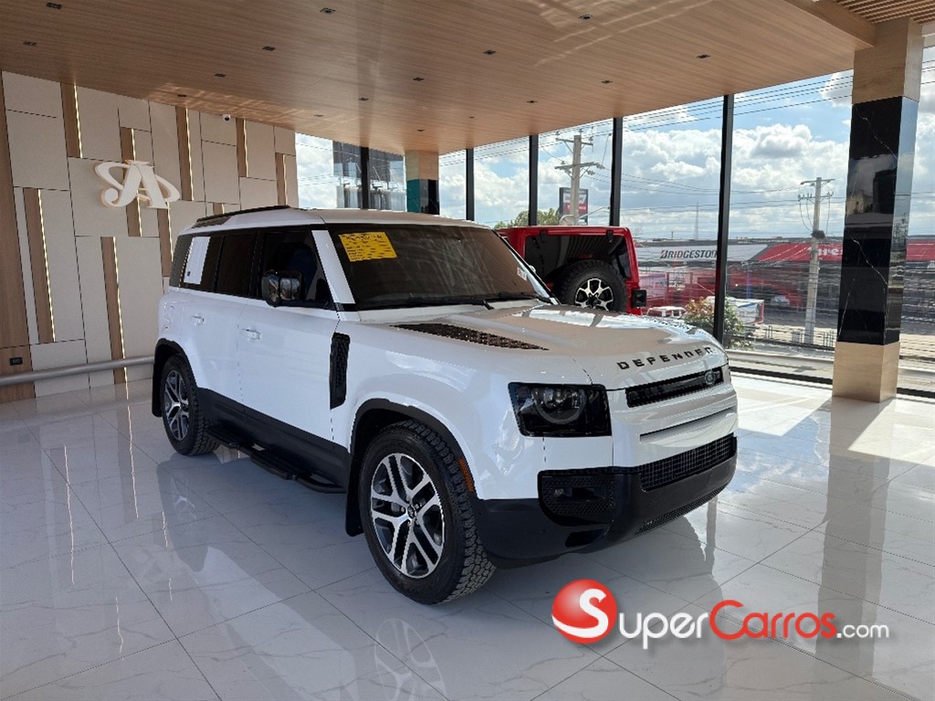 2022 Land Rover Defender 110 SE