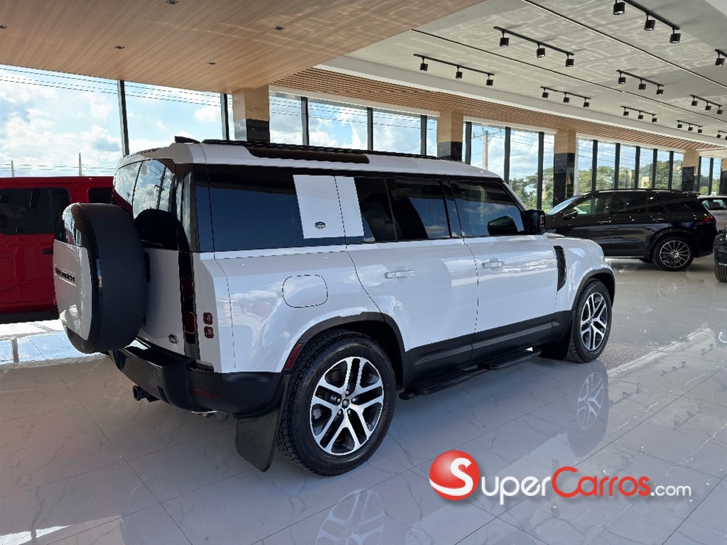 2022 Land Rover Defender 110 SE — foto 6 / 12