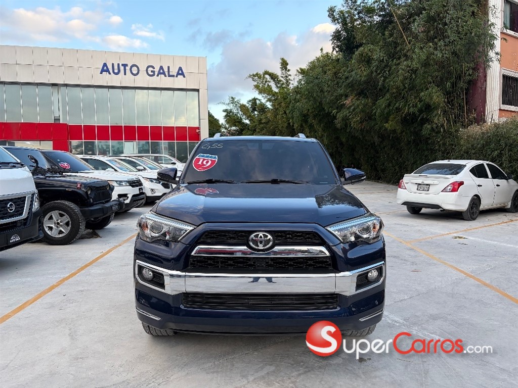 2019 Toyota 4 Runner Limited — foto 2 / 9