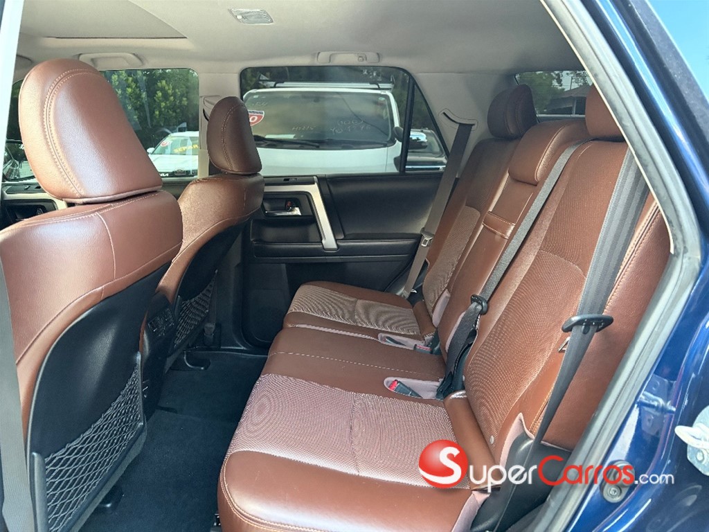 2019 Toyota 4 Runner Limited — foto 7 / 9