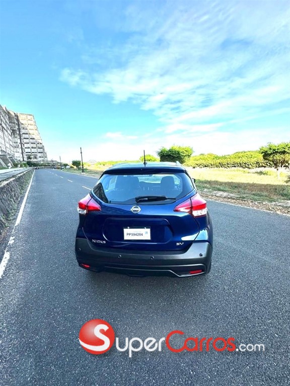 2020 Nissan Kicks SV — foto 4 / 12