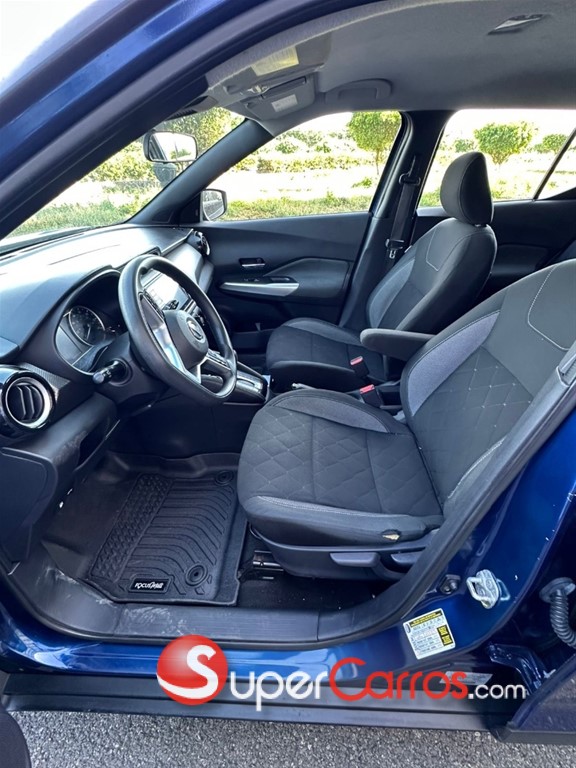 2020 Nissan Kicks SV — foto 6 / 12