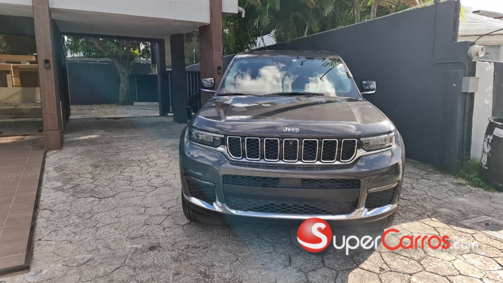 2022 Jeep Grand Cherokee L Limited — foto 3 / 12