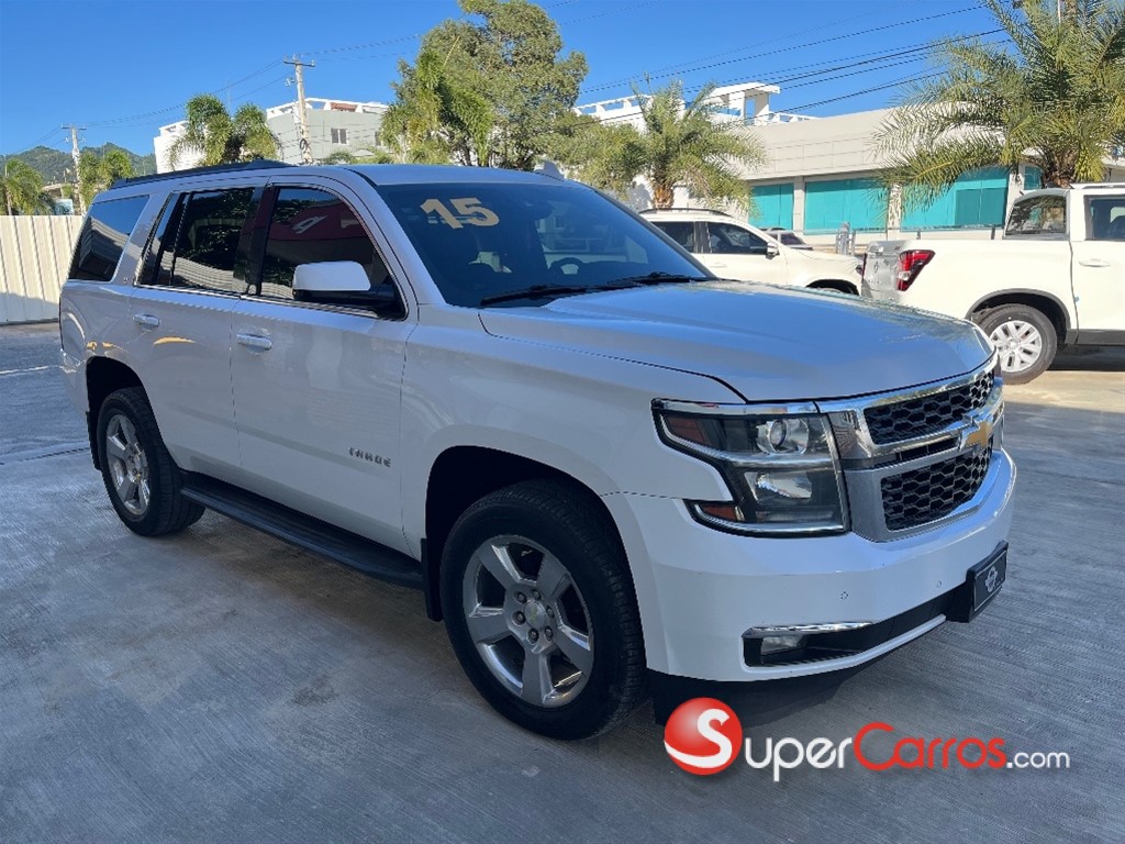 2015 Chevrolet Tahoe LT — foto 3 / 10