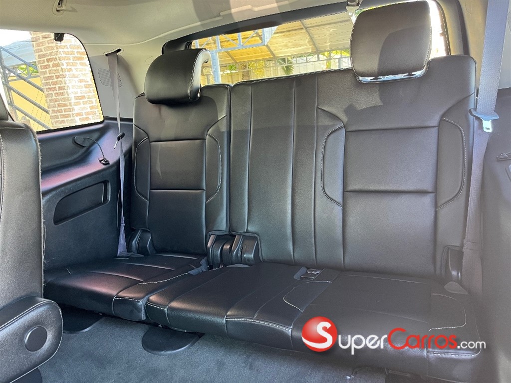 2015 Chevrolet Tahoe LT — foto 9 / 10