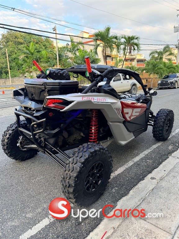 2024 Can Am Maverick X3 RS Turbo R — foto 4 / 12