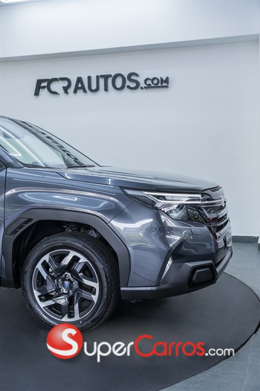 2026 Subaru Forester Limited — foto 8 / 12