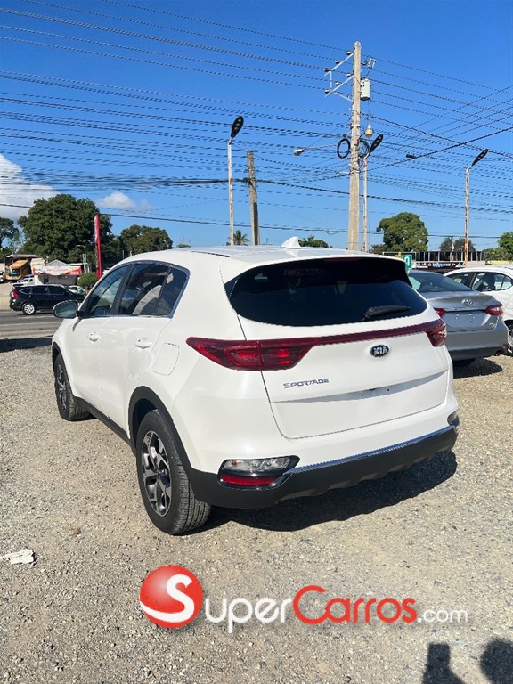 2022 Kia Sportage LX — foto 5 / 11