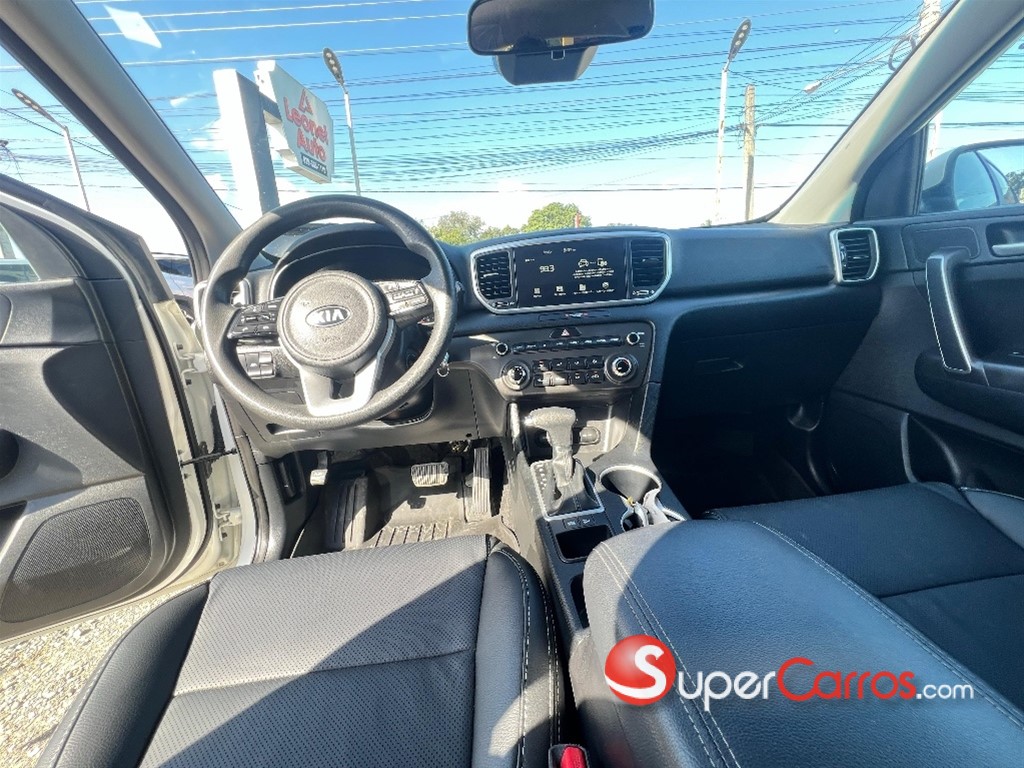 2022 Kia Sportage LX — foto 6 / 11