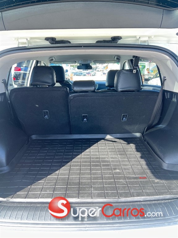 2022 Kia Sportage LX — foto 8 / 11