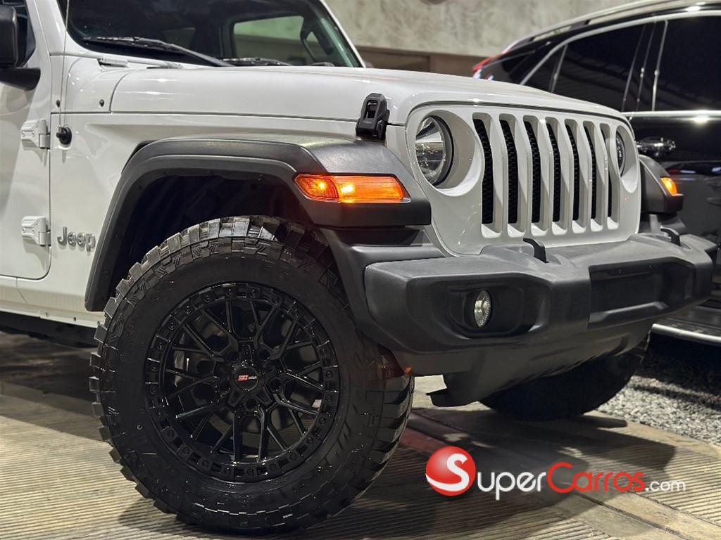 2020 Jeep Wrangler Sport — foto 5 / 10