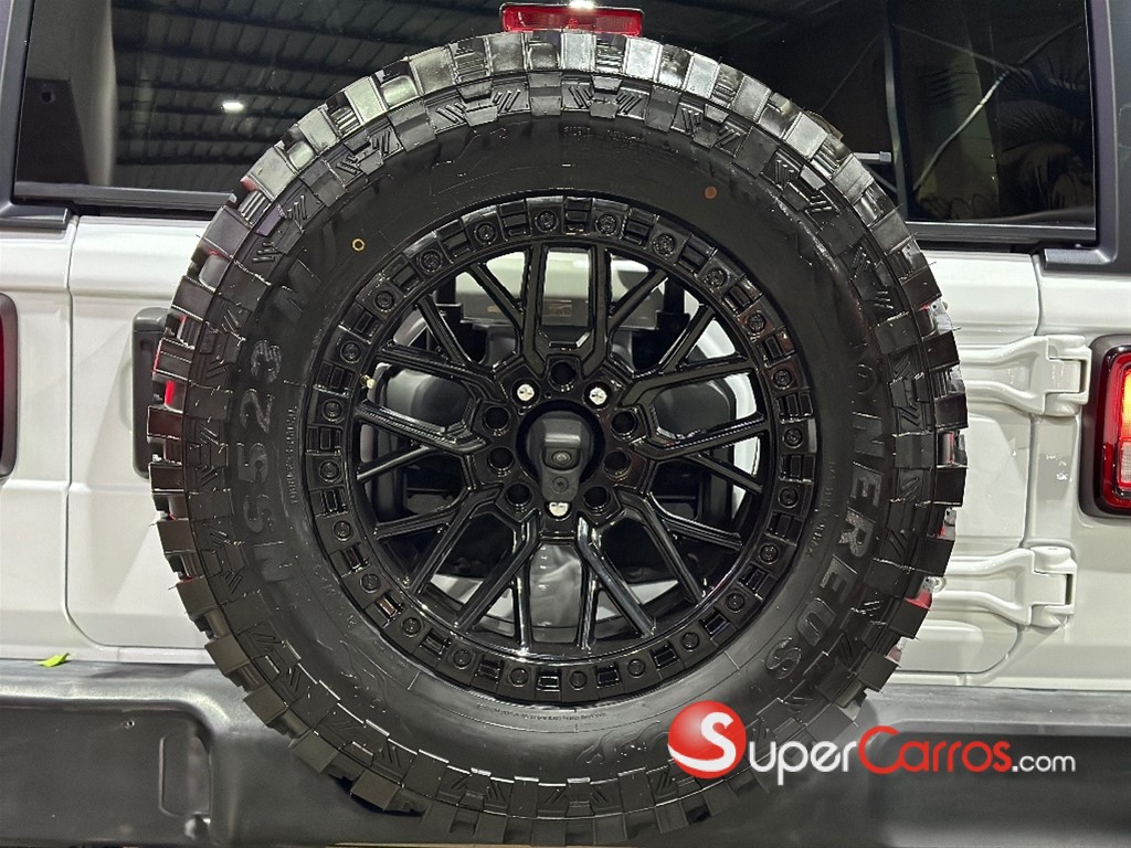 2020 Jeep Wrangler Sport — foto 6 / 10
