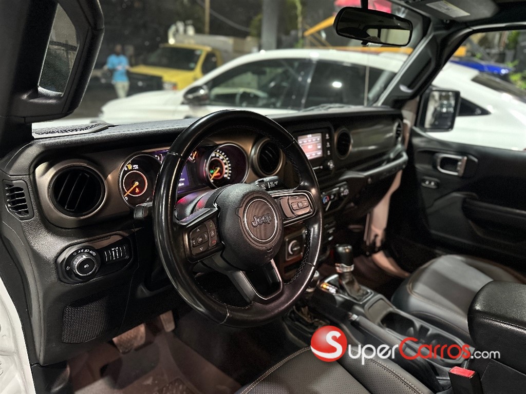 2020 Jeep Wrangler Sport — foto 7 / 10
