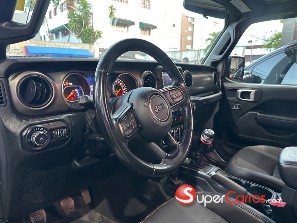 2020 Jeep Wrangler Sport — foto 6 / 12