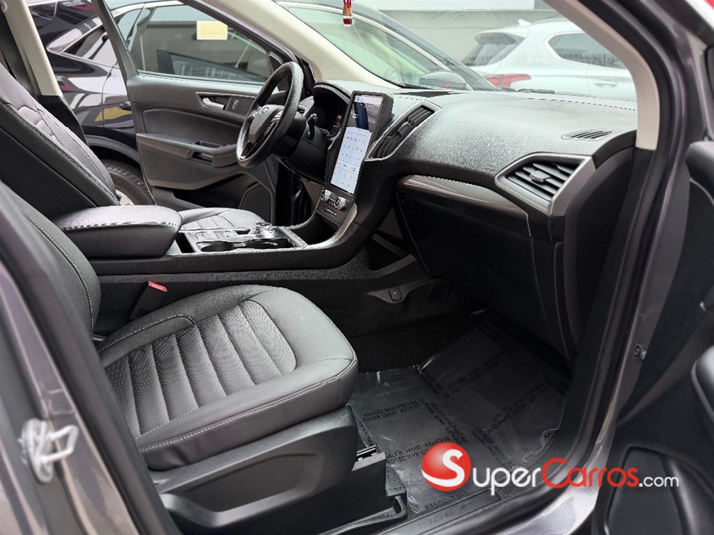 2022 Ford EDGE SE — foto 9 / 12