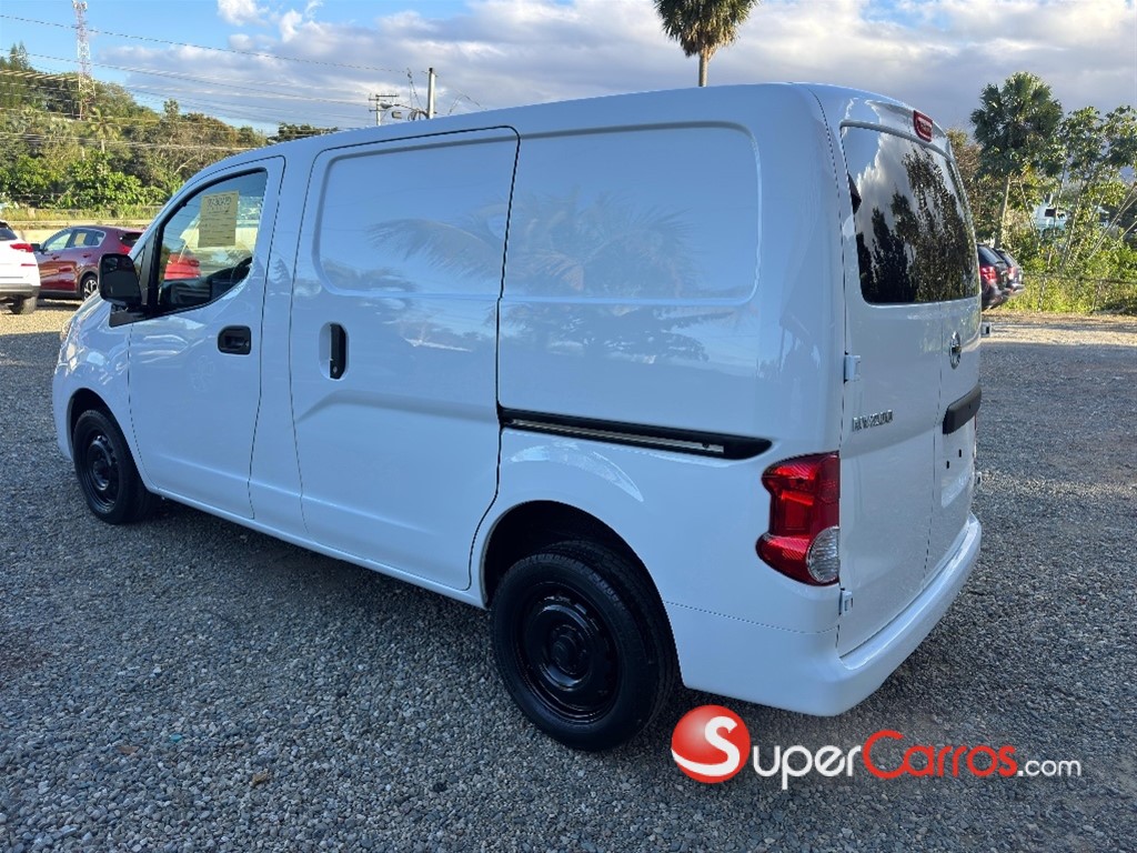2020 Nissan NV 200 — foto 3 / 7