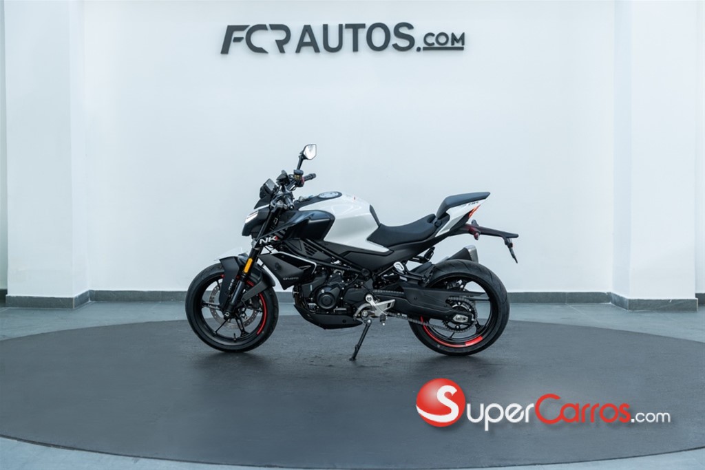 2026 CF Moto NK — foto 6 / 12