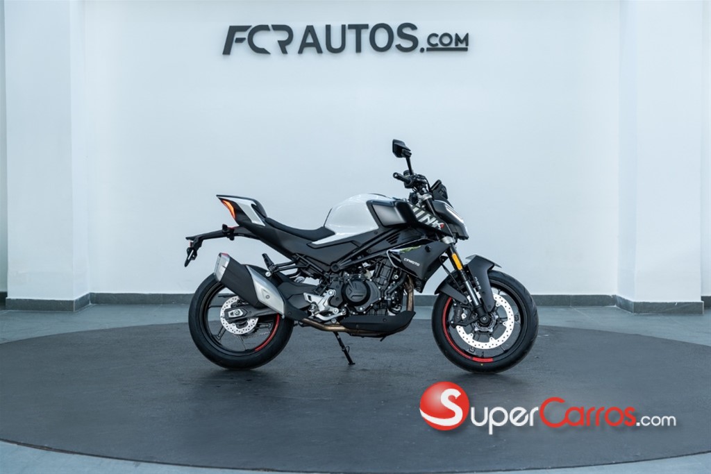 2026 CF Moto NK — foto 8 / 12