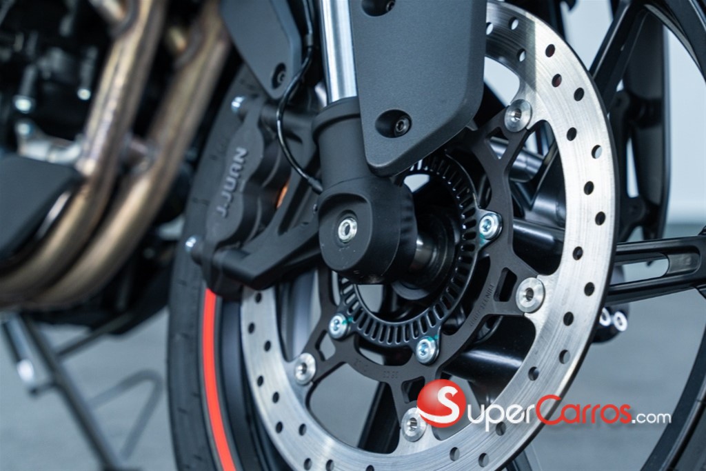 2026 CF Moto NK — foto 11 / 12