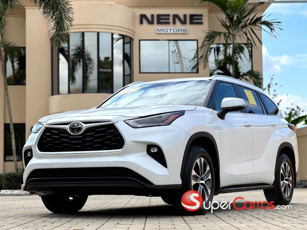 2024 Toyota Highlander XLE