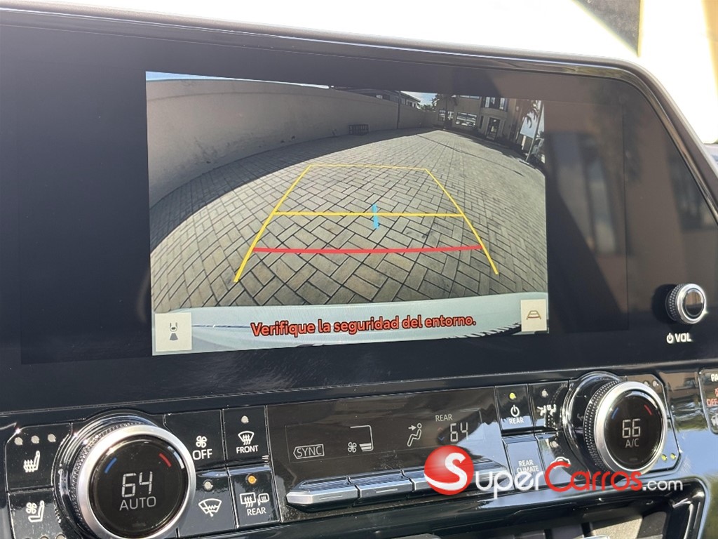 2024 Toyota Highlander XLE — foto 10 / 12