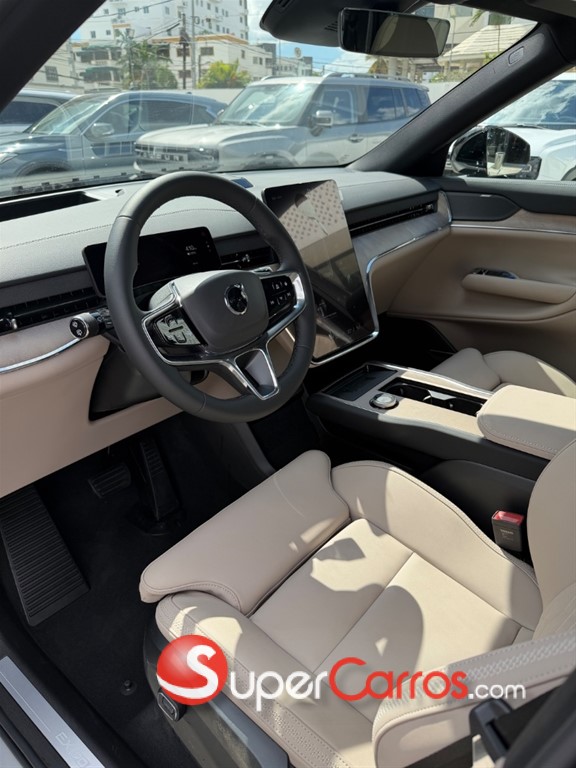 2025 Volvo EX90 Plus — foto 6 / 11