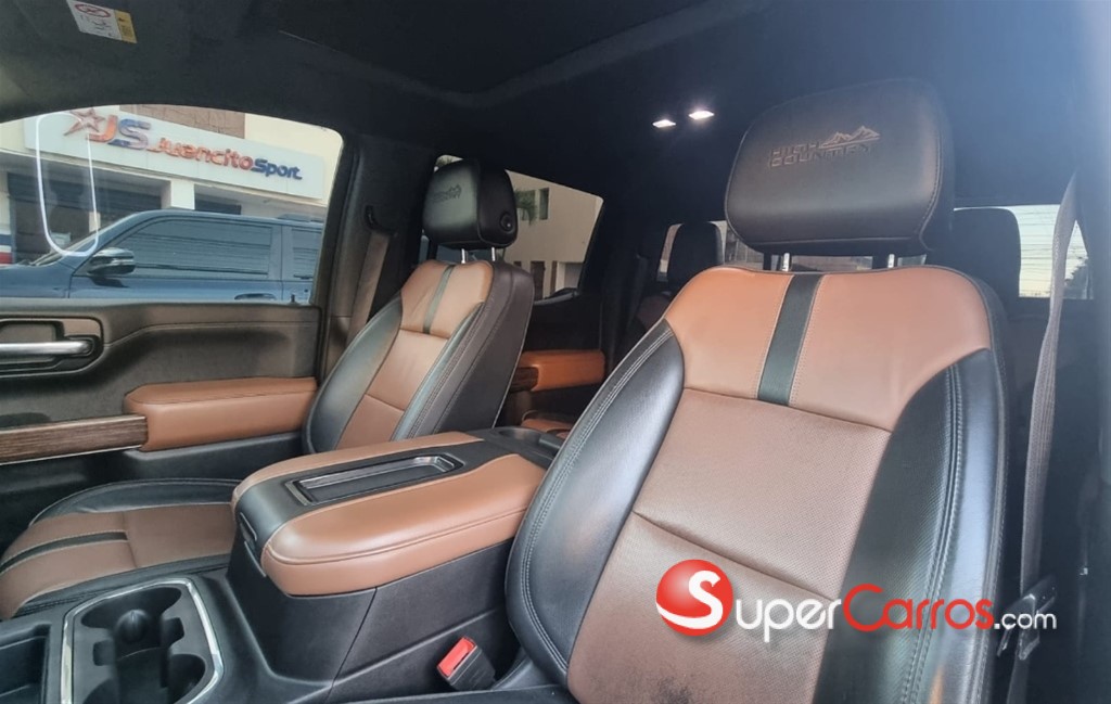 2019 Chevrolet Silverado High Country — foto 5 / 8