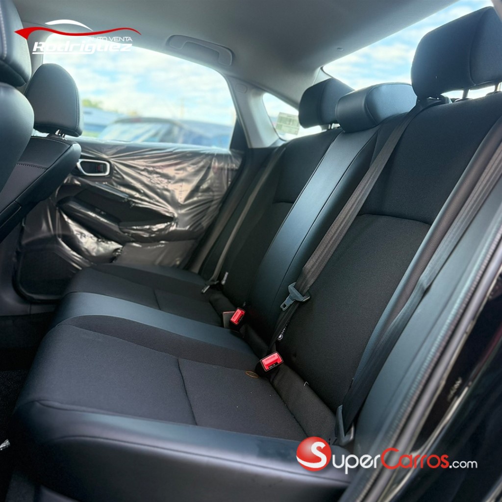 2025 Honda Civic EX Turbo — foto 5 / 8