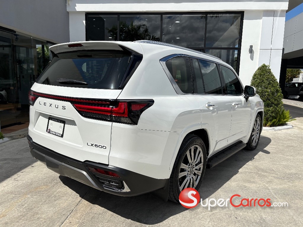 2024 Lexus LX 600 VIP — foto 3 / 10