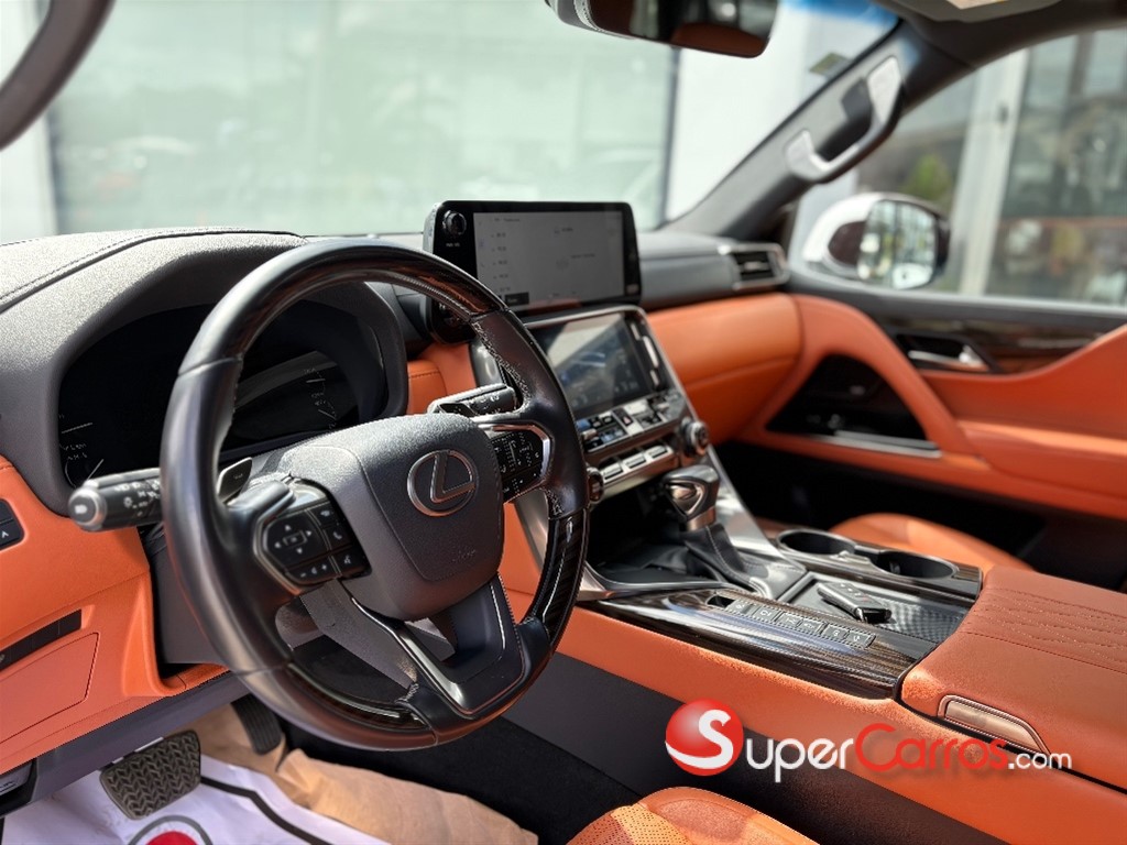 2024 Lexus LX 600 VIP — foto 10 / 10