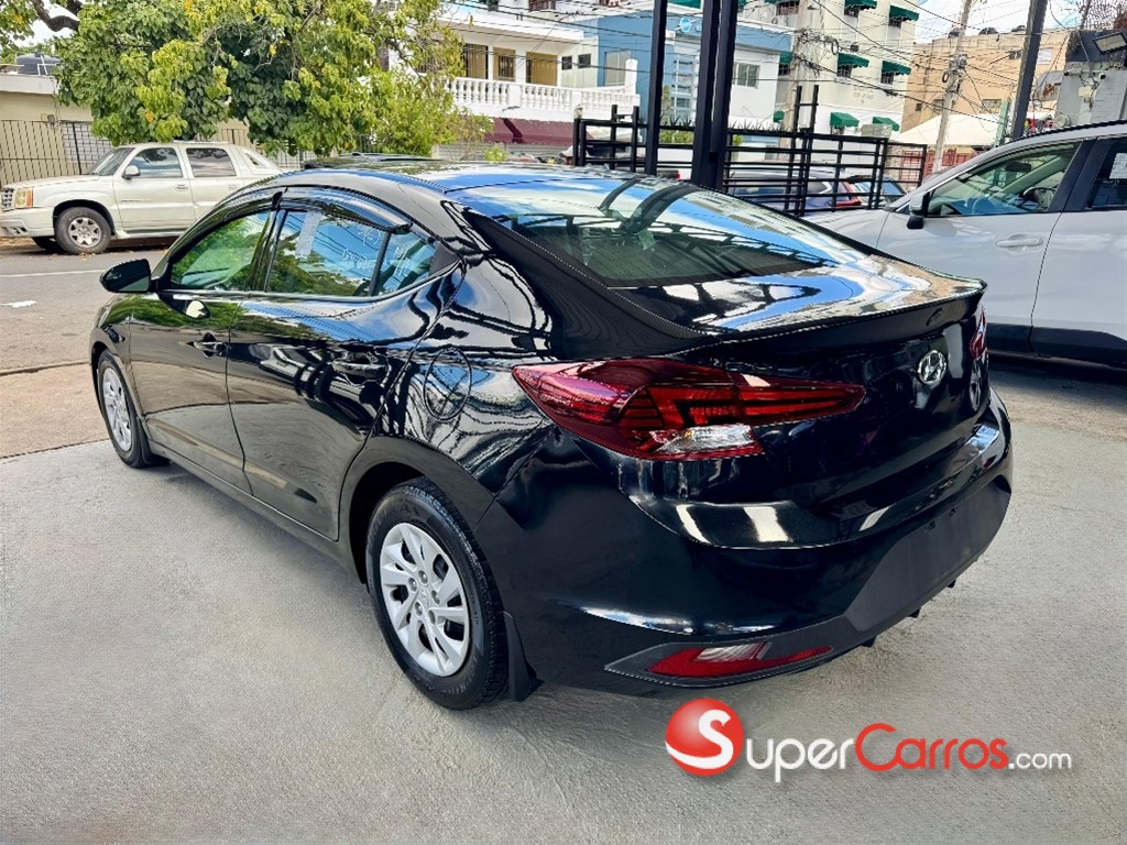 2020 Hyundai Elantra SE — foto 4 / 11