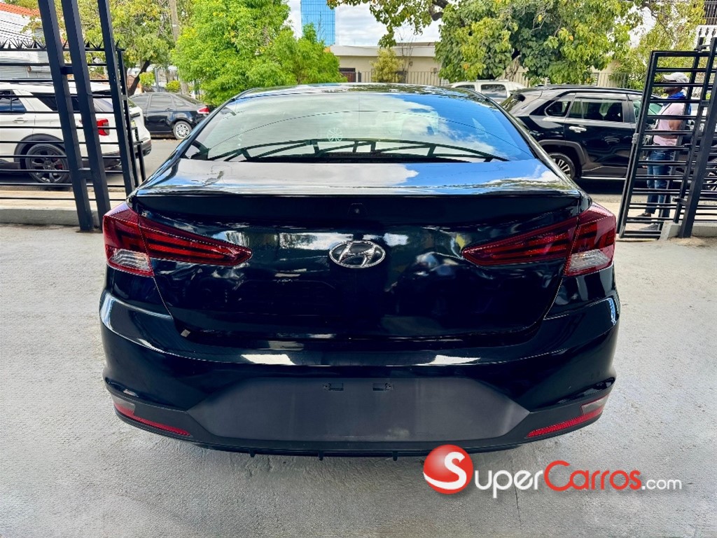 2020 Hyundai Elantra SE — foto 5 / 11