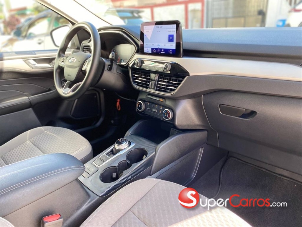 2021 Ford Escape SE — foto 2 / 12