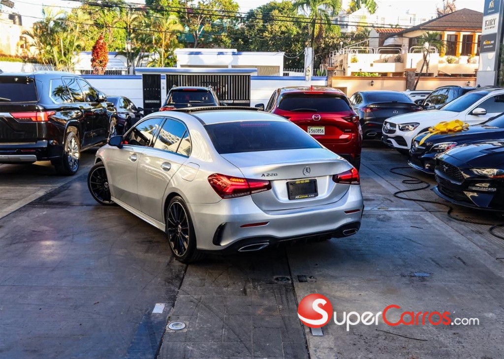 2019 Mercedes-Benz Clase A 220 AMG — foto 10 / 12