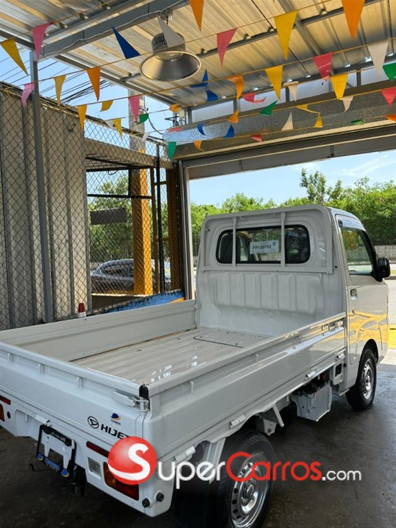 2021 Daihatsu Hijet — foto 8 / 10