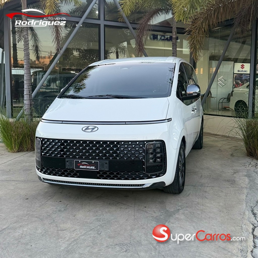 2022 Hyundai Staria