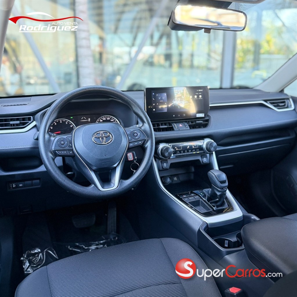 2025 Toyota RAV4 — foto 3 / 8