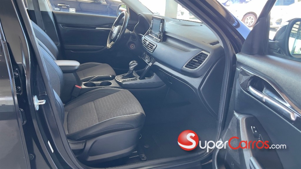 2021 Kia Seltos S Turbo — foto 8 / 10