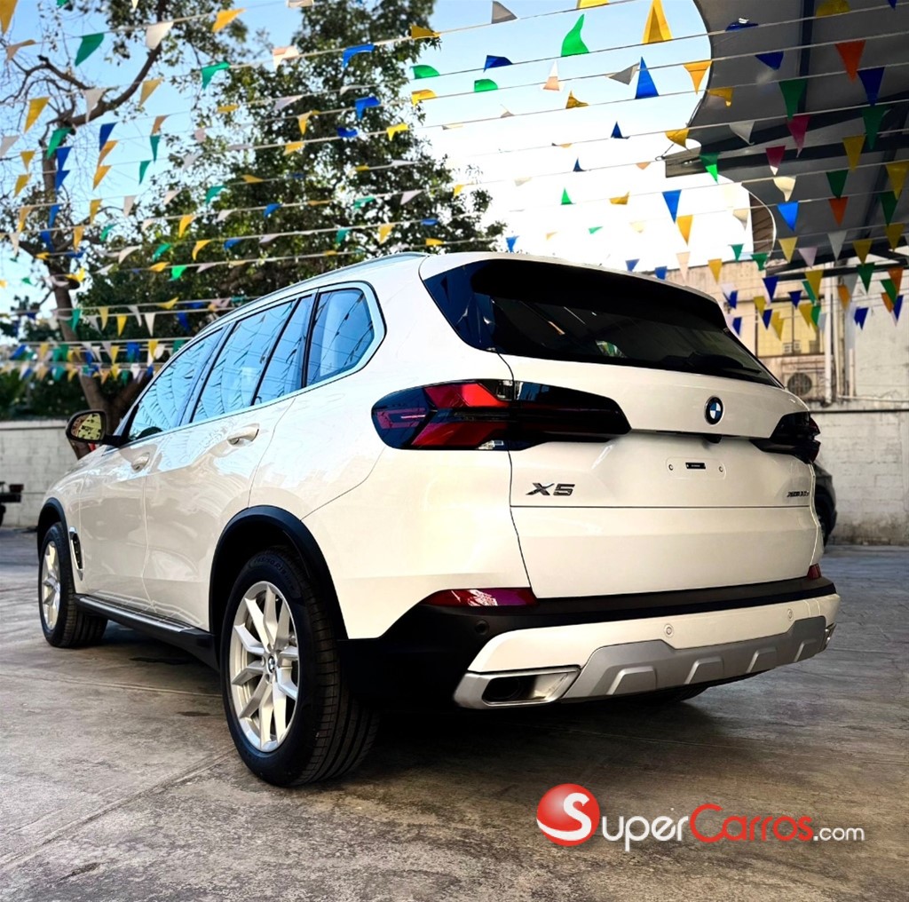 2026 BMW X 5 XDRIVE 30D — foto 3 / 11