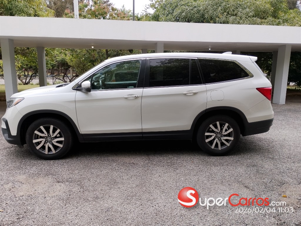 2021 Honda Pilot LX — foto 3 / 12