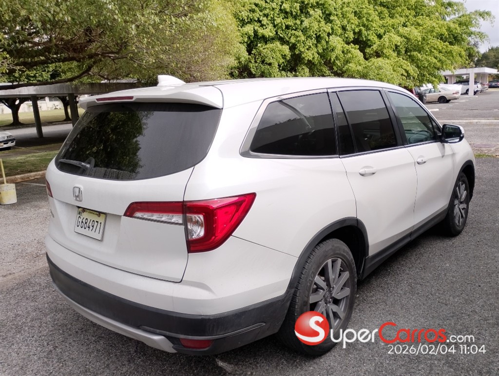 2021 Honda Pilot LX — foto 6 / 12