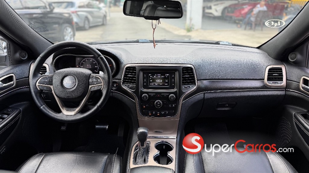 2016 Jeep Grand Cherokee Limited X — foto 8 / 9