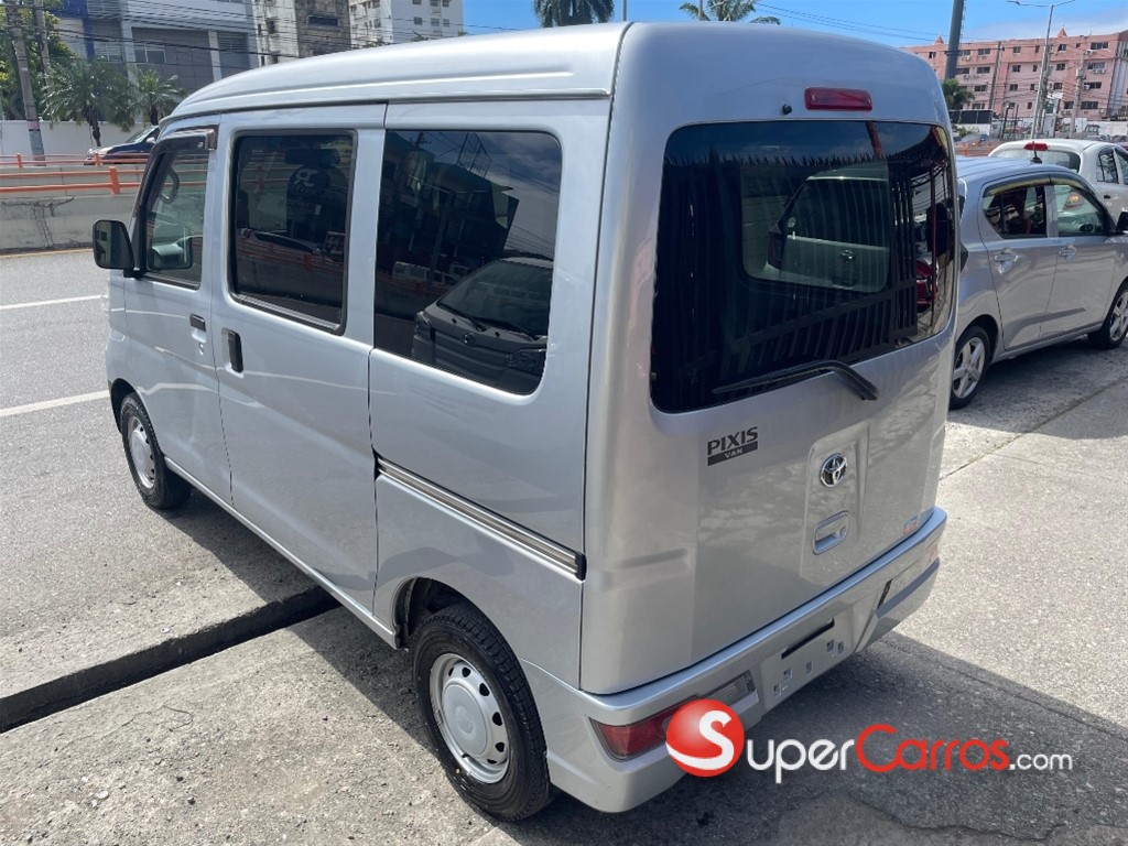 2021 Toyota Pixis — foto 4 / 10