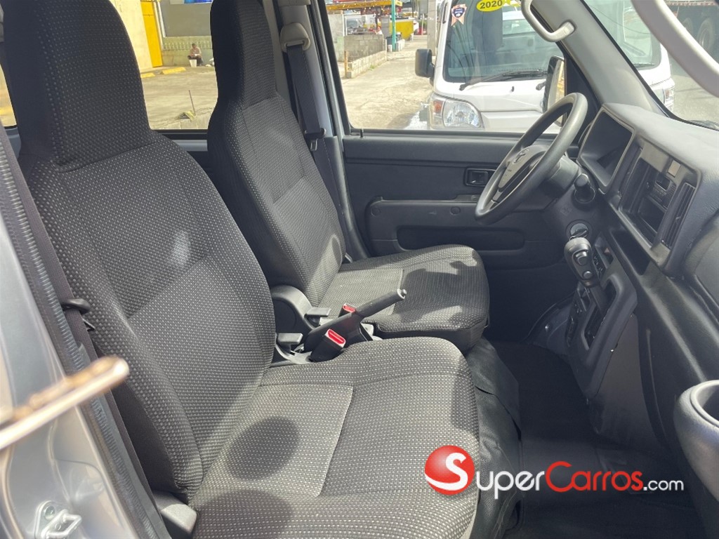 2021 Toyota Pixis — foto 6 / 10
