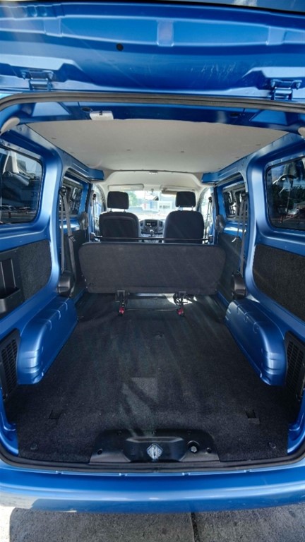 2020 Nissan Vanette — foto 7 / 11
