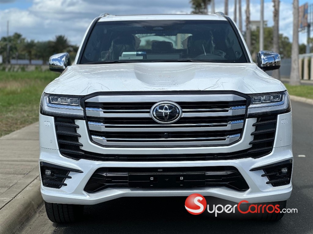 2026 Toyota Land Cruiser 70 ANIVERSARIO — foto 2 / 12