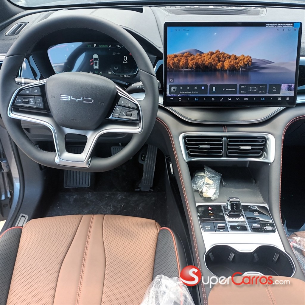 2025 BYD Song Plus DM-I — foto 6 / 12