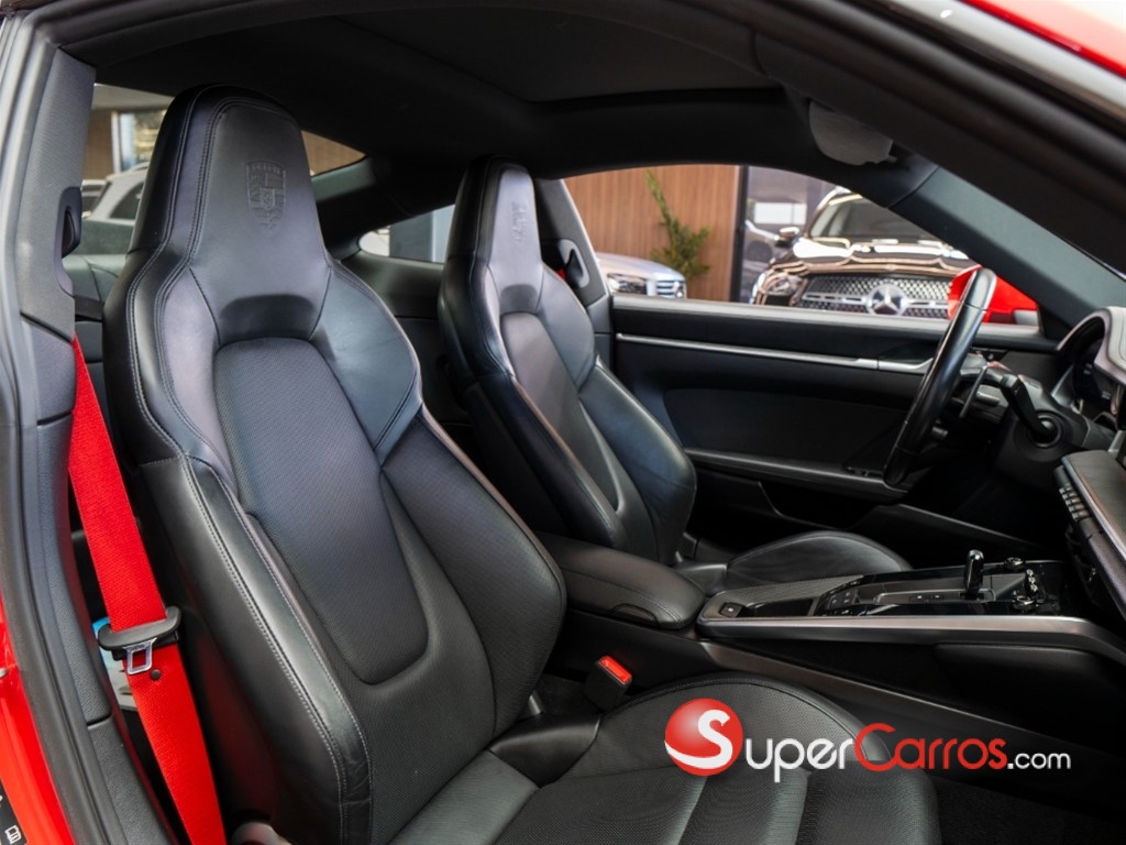2020 Porsche 911 Carrera S — foto 4 / 8