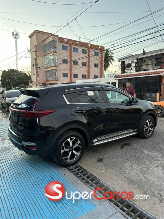 2022 Kia Sportage LX — foto 4 / 10