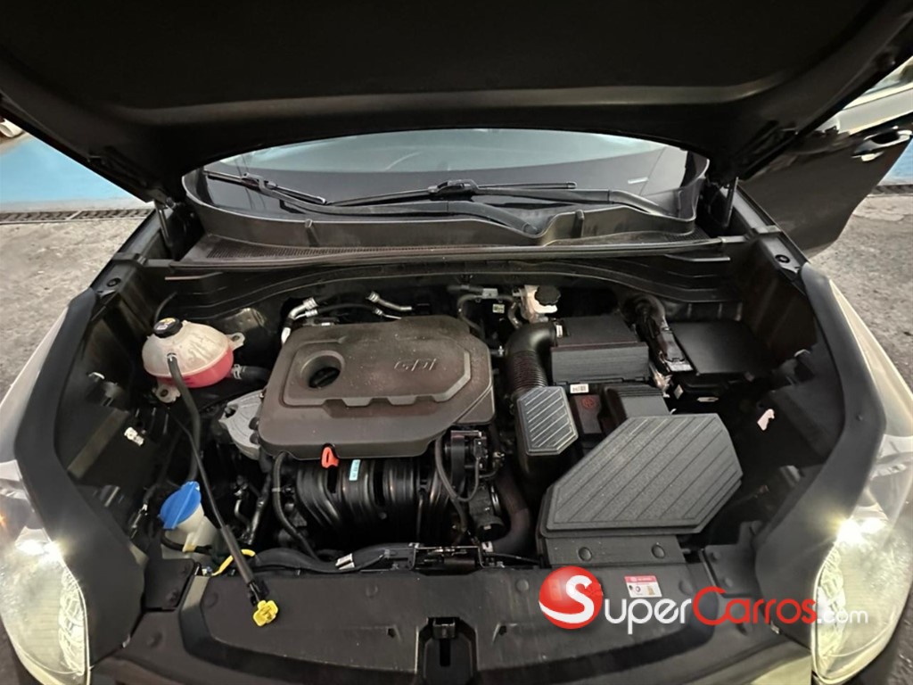 2022 Kia Sportage LX — foto 10 / 10